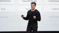 Airbnb Promises More Cash for Employees, Plots IPO by 2020