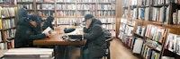 `92년생 김지영`은 서점에 안간다..."스펙쌓기 바빠 독서는 사치"